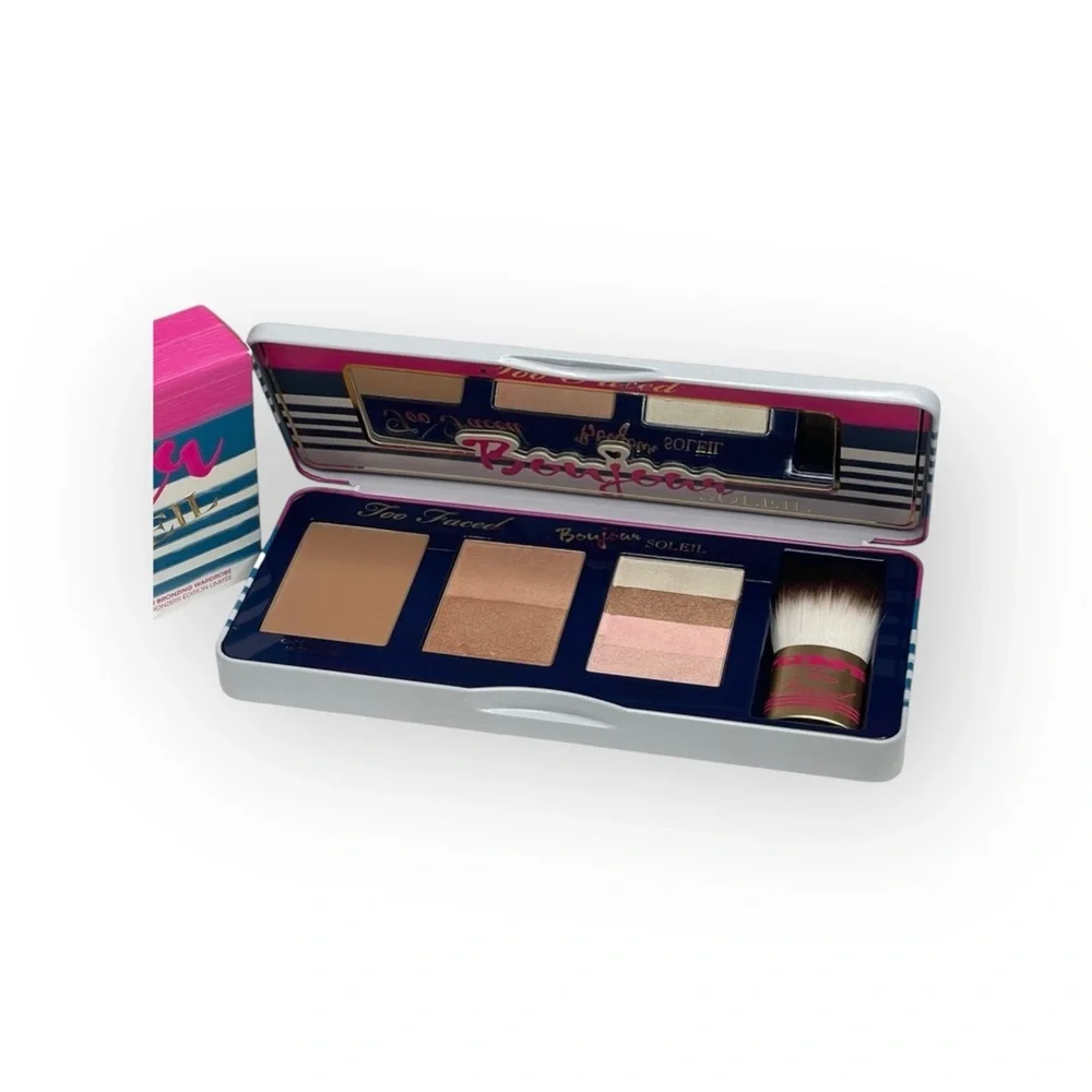 Deadstock: new Too Faced ㋛ Bonjour Soleil Bronzer Wardrobe Palette ㋛ Snow Bunny